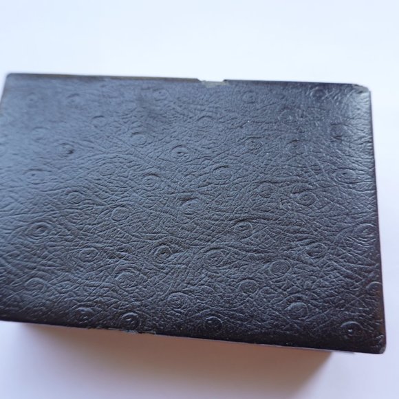 After Six Tuxedo cufflinks and matching stud pins - Picture 2 of 2